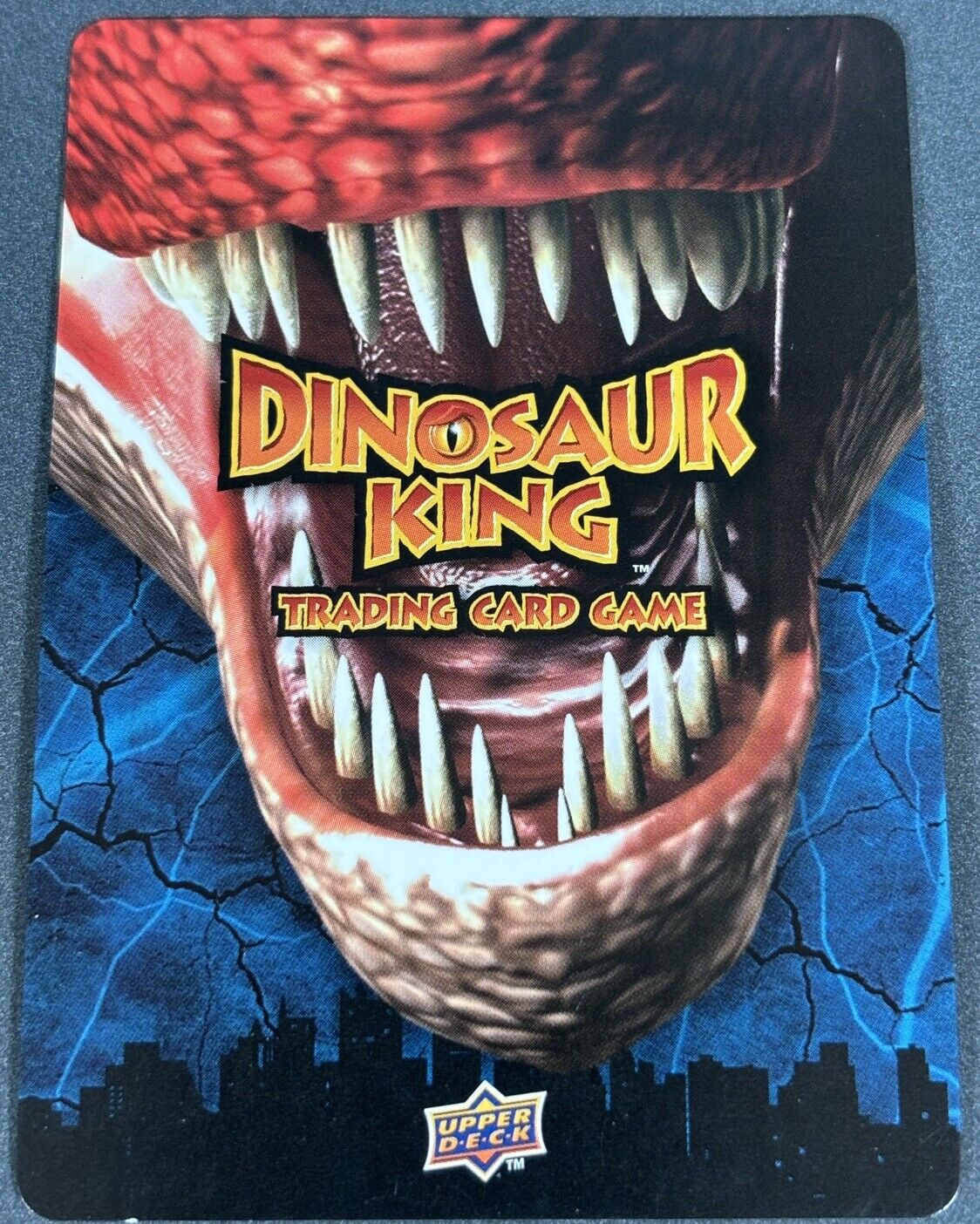 DKTA 037/100 POUNCING UTAHRAPTOR Dinosaur King Rare Silver Foil Trading Card