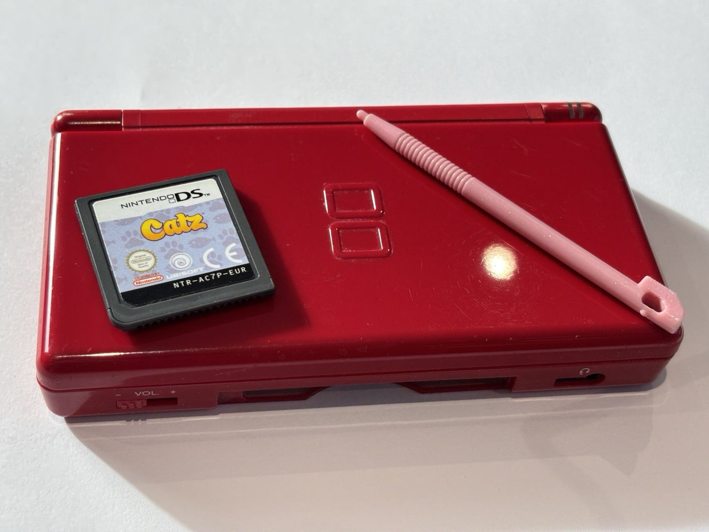 Nintendo DS Lite Red Handheld System Console Includes Cable, Stylus + Cats Game
