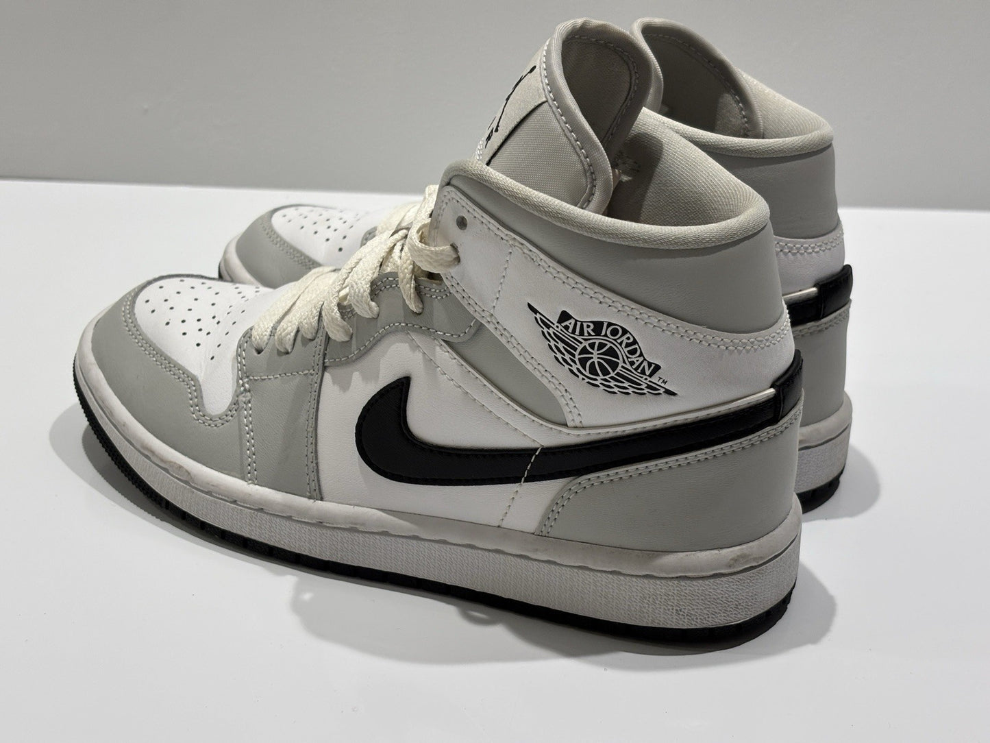 Nike Air Jordan 1 Mid Grey Fog Black BQ6472-015 Trianers in Size 4 UK