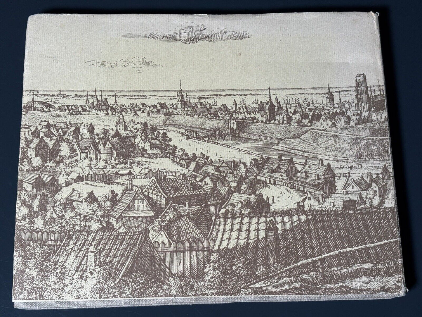 Jakrzewska-Sniezko. Gdansk w dawnych rycinach.