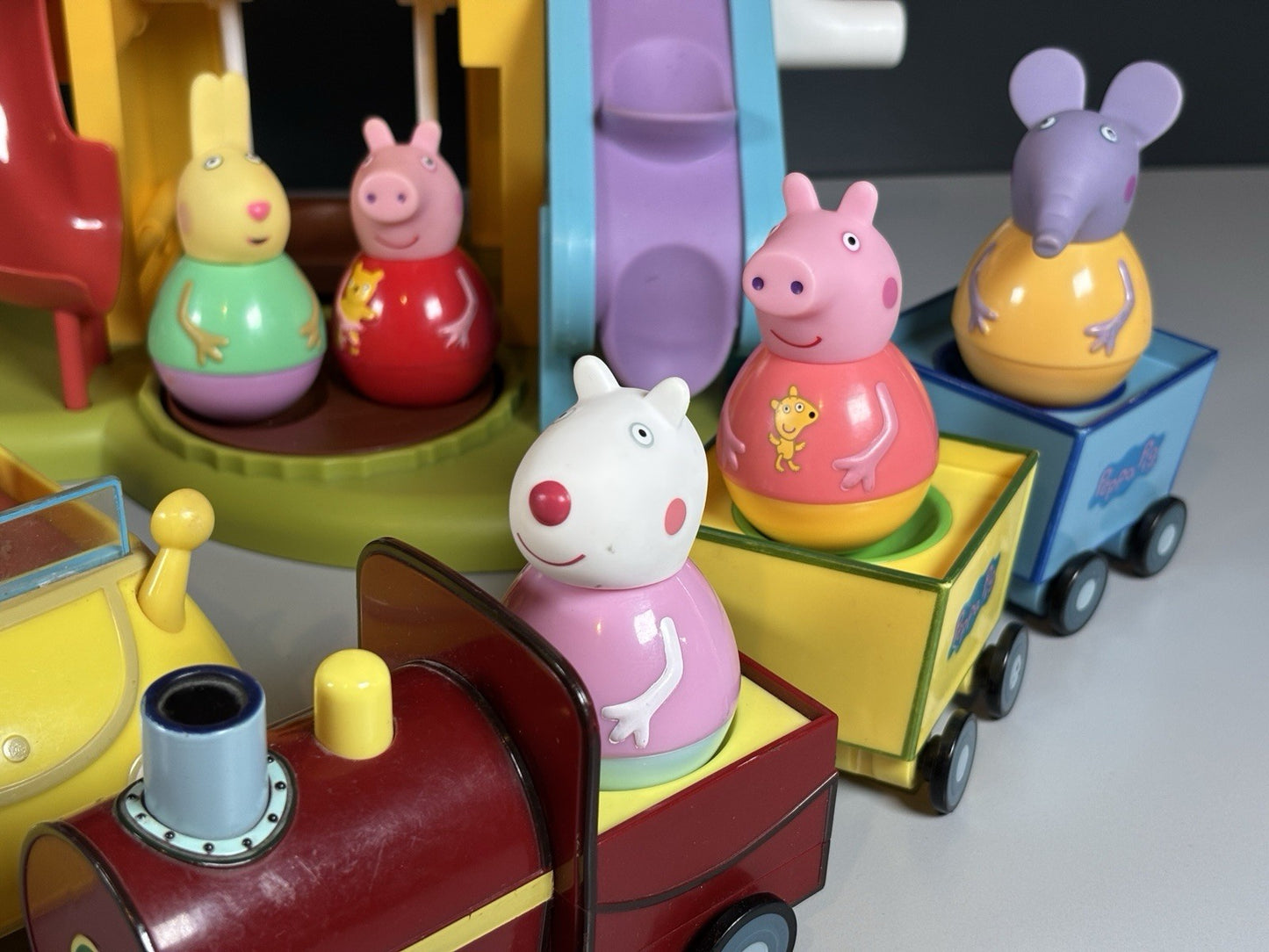 Peppa Pig Weebles Bundle. Car Playhouse Train Plane & 11x Weebles
