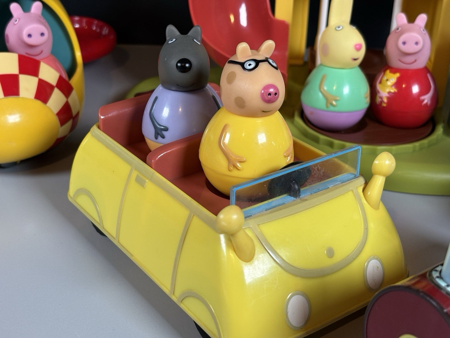 Peppa Pig Weebles Bundle. Car Playhouse Train Plane & 11x Weebles