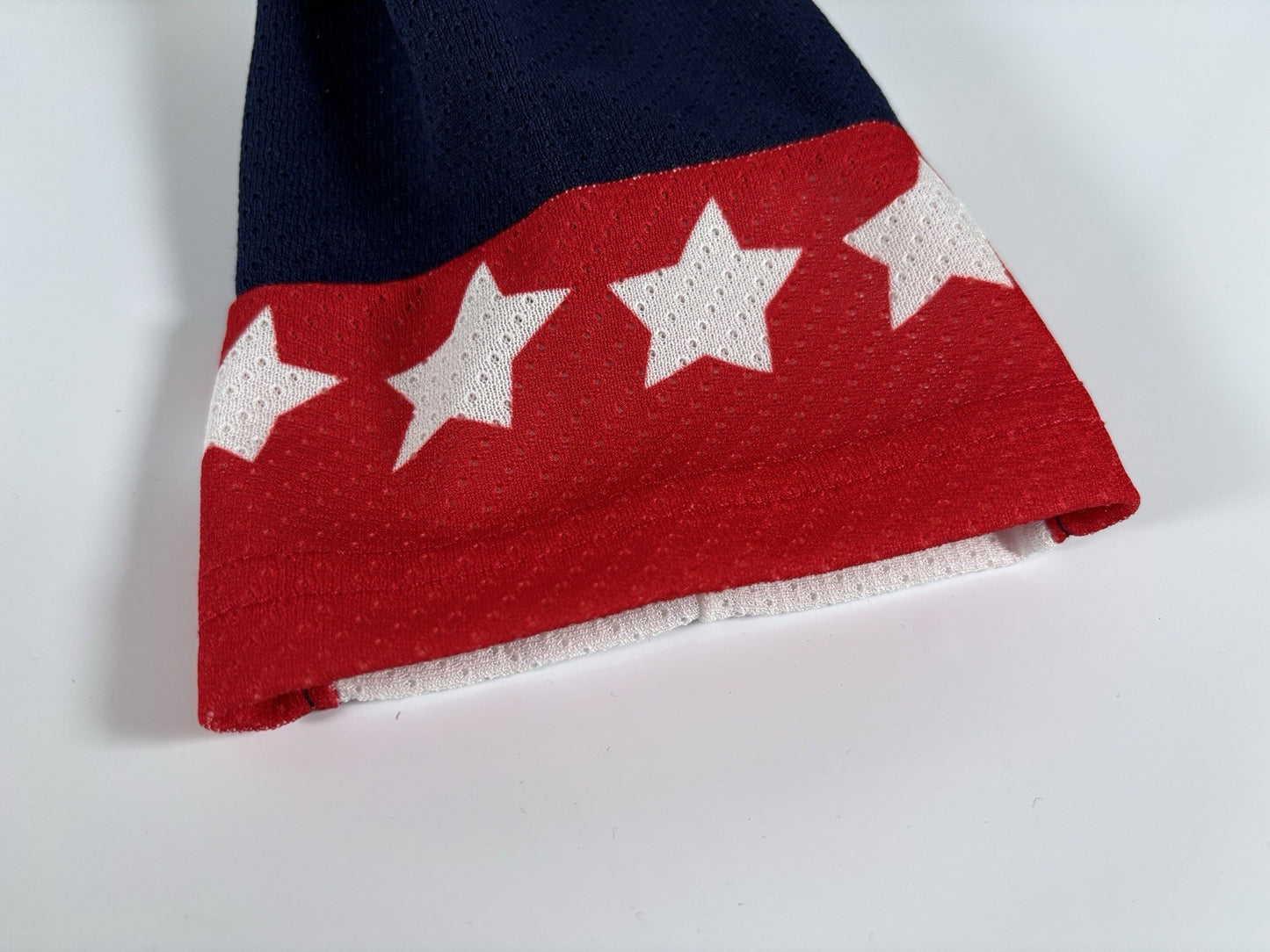 Vintage CCM Columbus Blue Jackets NHL Youths L/XL Air-Knit Hockey Jersey Canada