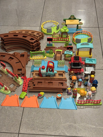 ELC Happyland Bundle Train Set, People, Animals, Accessories