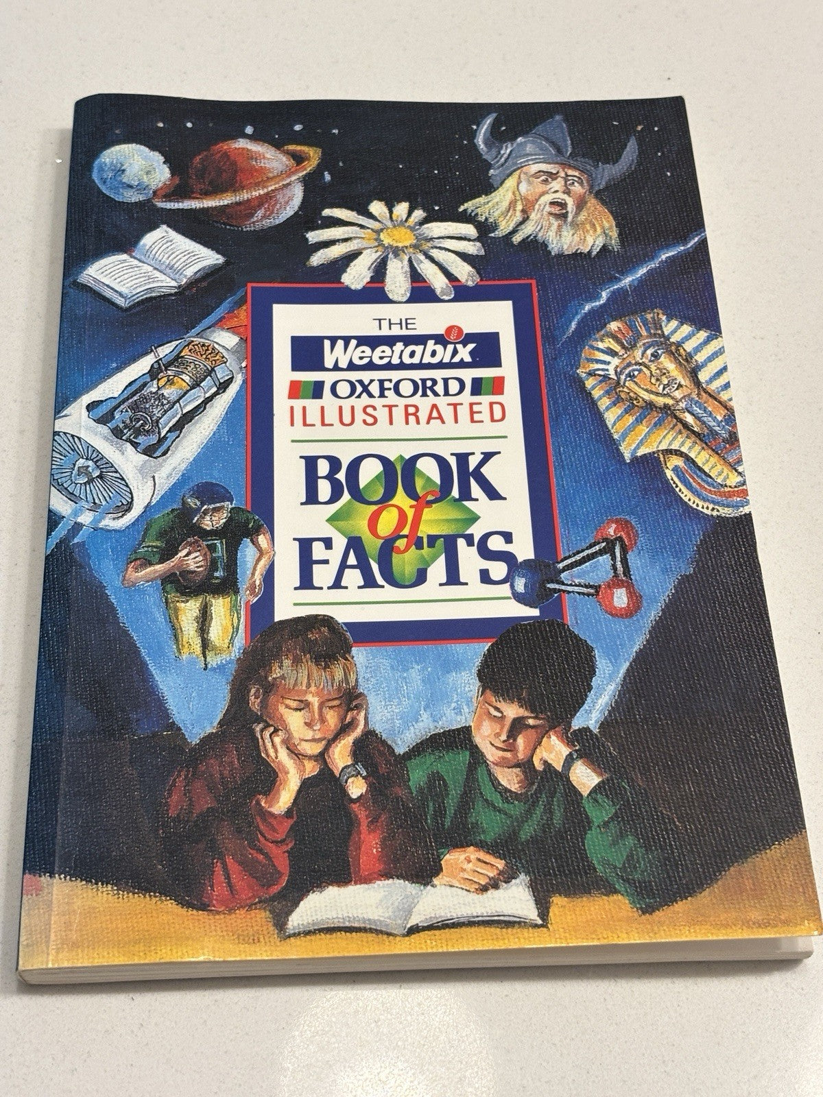 Retro 1993 The Weetabix Oxford Illustrated Book Of Facts Great Cond Vintage