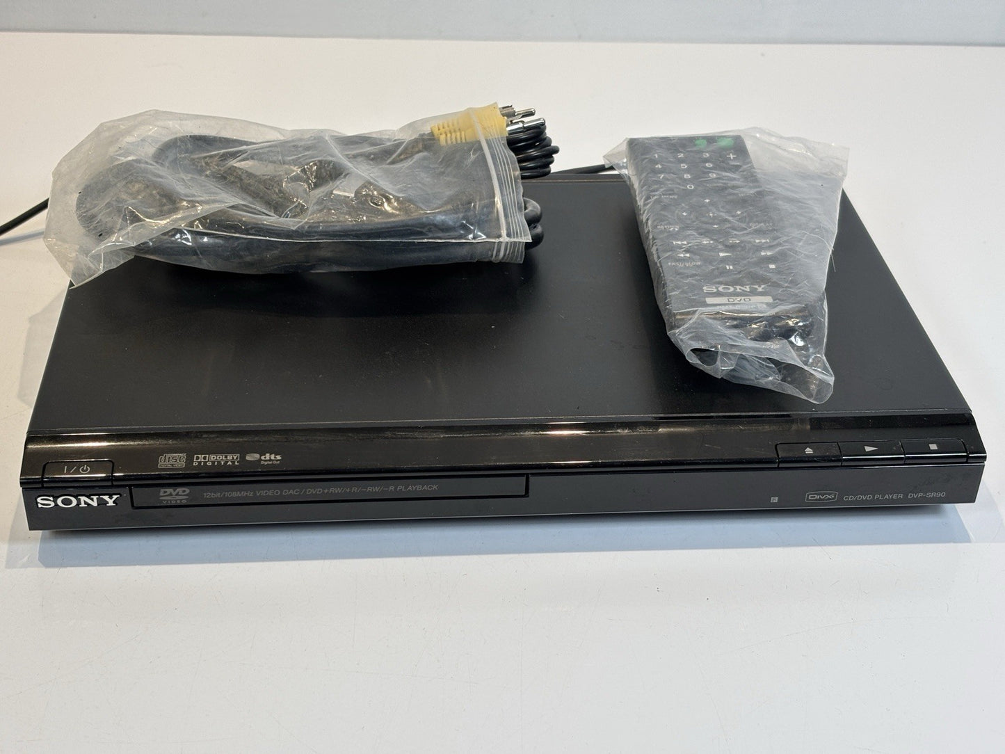 DVD Player Sony DVP SR90 Complete With Remote Tested Working