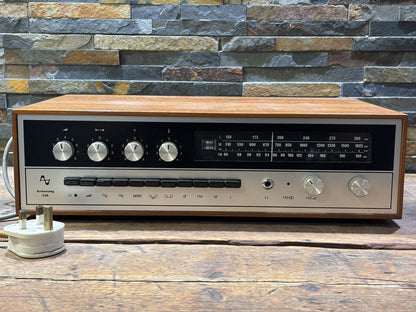 Armstrong 526 Stereo tuner amplifier. Does Not Power On.