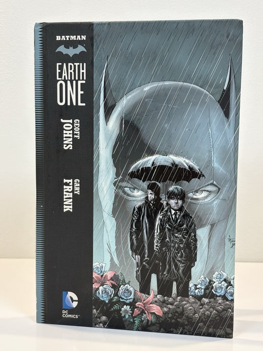 Batman Earth One Vol 1 HC & Vol 2 PB DC Comics by Johns, Geoff