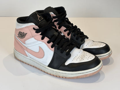 NIKE AIR JORDAN 1 MID SIZE UK9