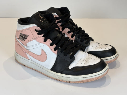 NIKE AIR JORDAN 1 MID SIZE UK9
