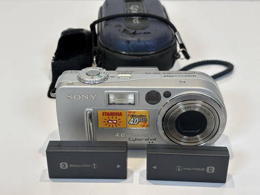 Sony Digital Camera Cybershot DSC-P9 4.0MP Silver With 2 Batteries