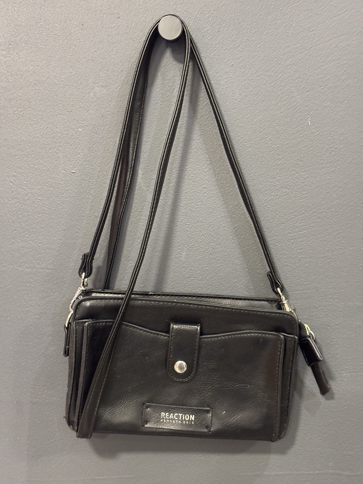 Kenneth Cole Reaction Bag With Insert Purse