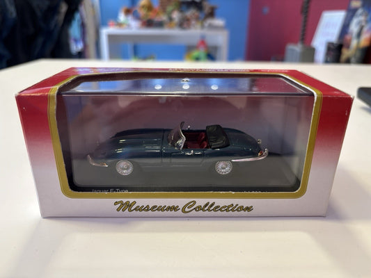 1/43  KYOSHO JAGUAR E-TYPE Coupe (Blue)   #03062B 1 Of 4,200