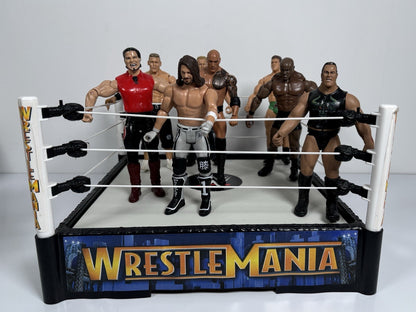 WWE Wrestlemania 2010 Spring Loaded Ring + 8 Figures Including The Rock & Cena