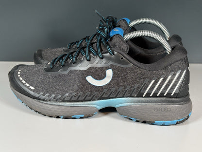 TRUE MOTION NEVOS ELEMENTS MENS RUNNING TRAINERS UK 7 US 8 RRP £140