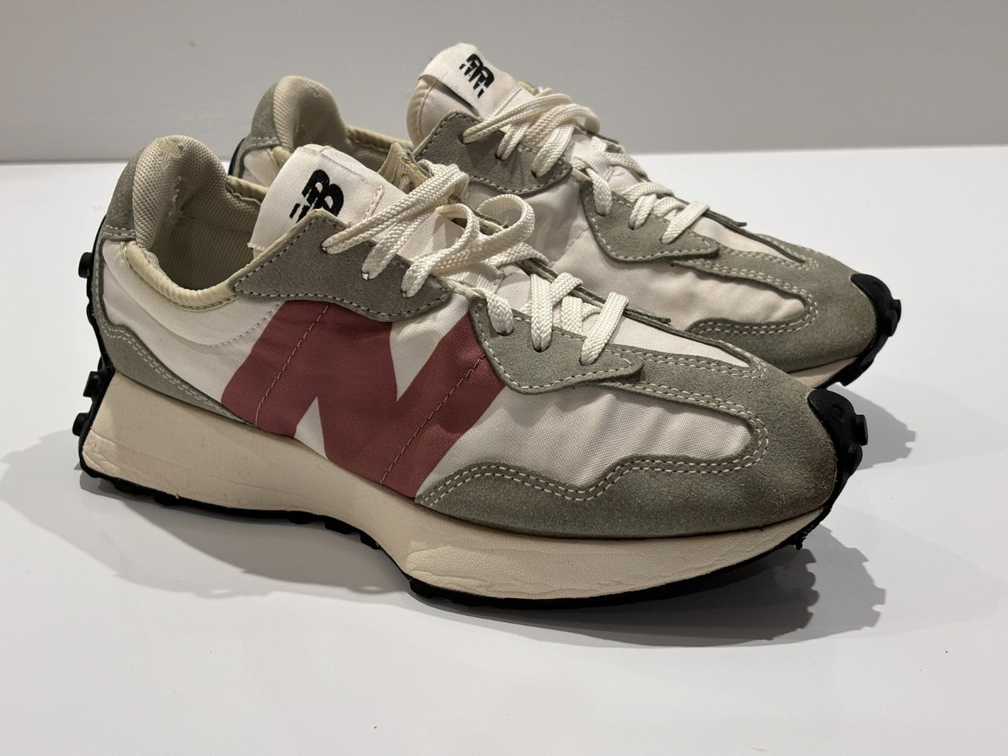 New Balance 327 Trainers -  White Burgundy - Size UK 6