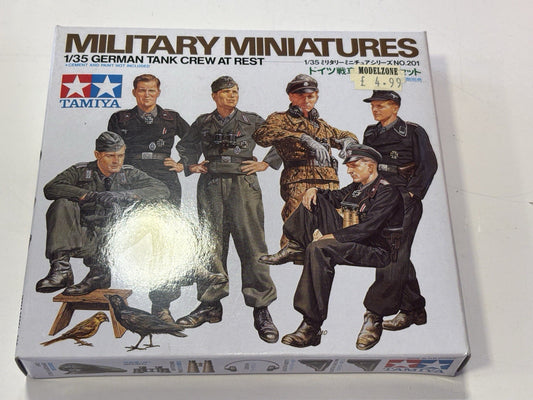 Tamiya 1:35 Military Miniatures German Tank Crew At Rest.