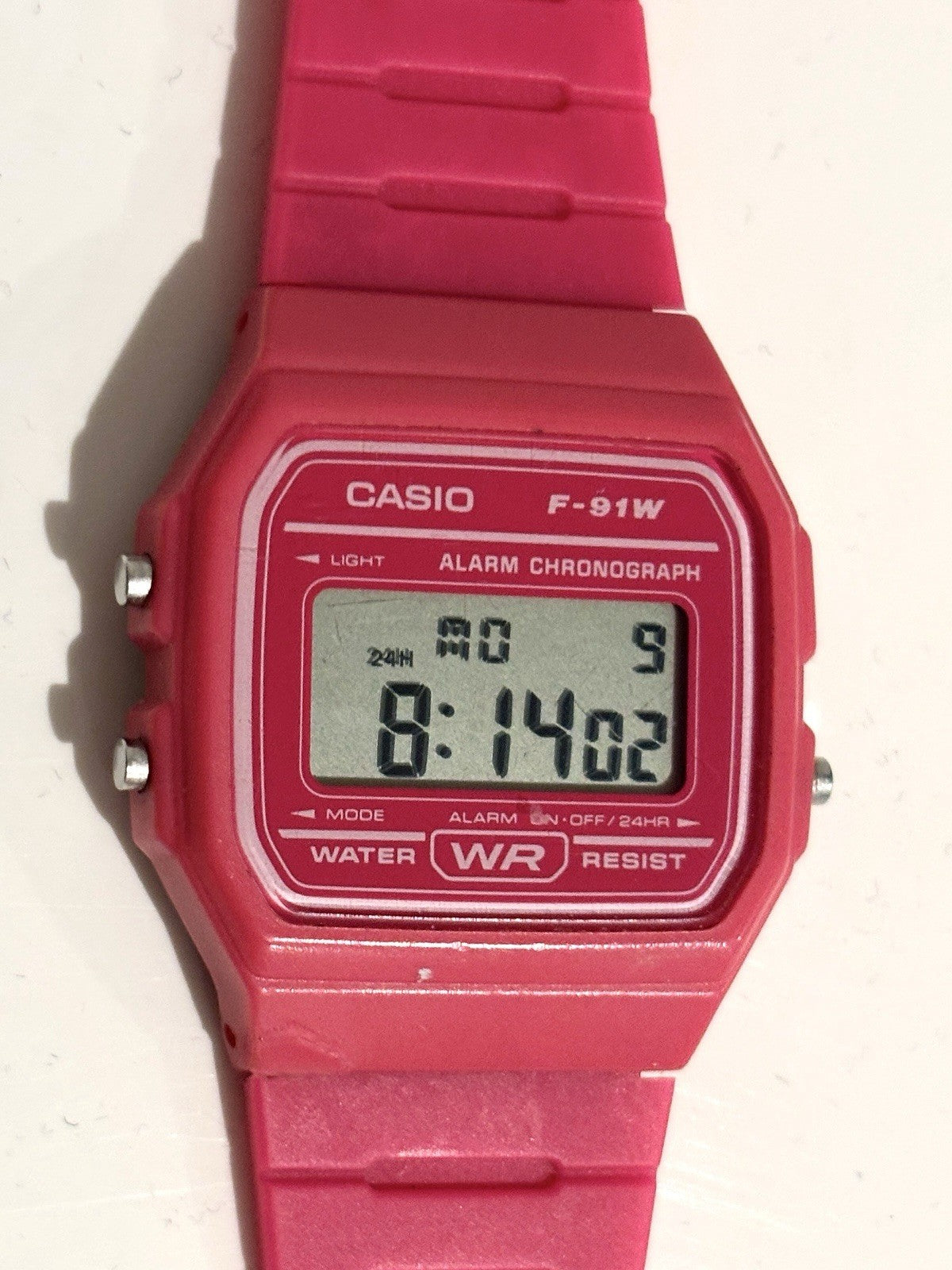 Casio F91W Vibrant PINK Resin Strap Casual Watch CASIO F-91WC-4AEF-  Men Women