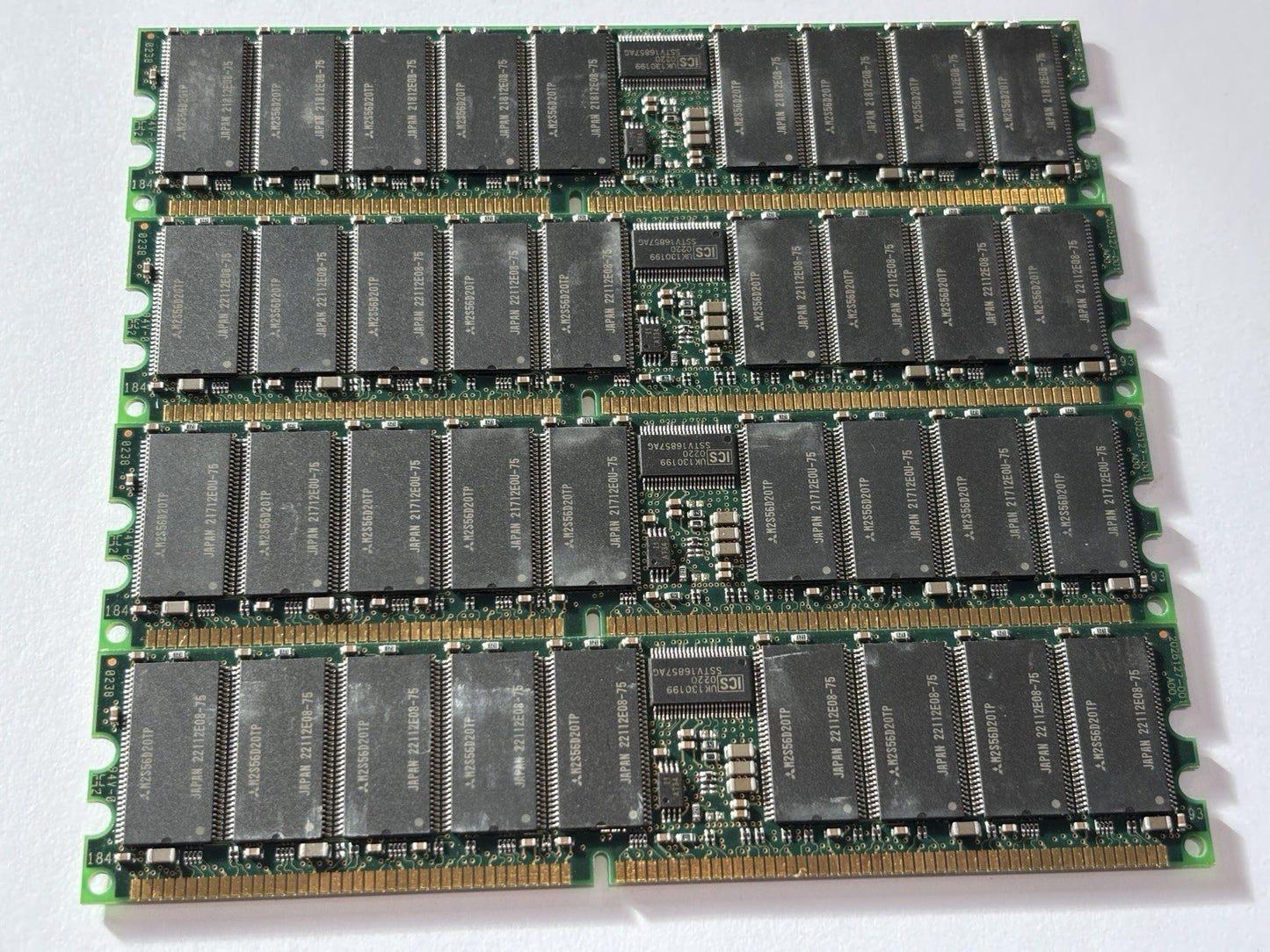 4x KINGSTON Value RAM Kit 512MB SDRAM (4x512mb)