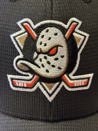 NHL Anaheim Ducks Baseball Cap Hat. One Size.