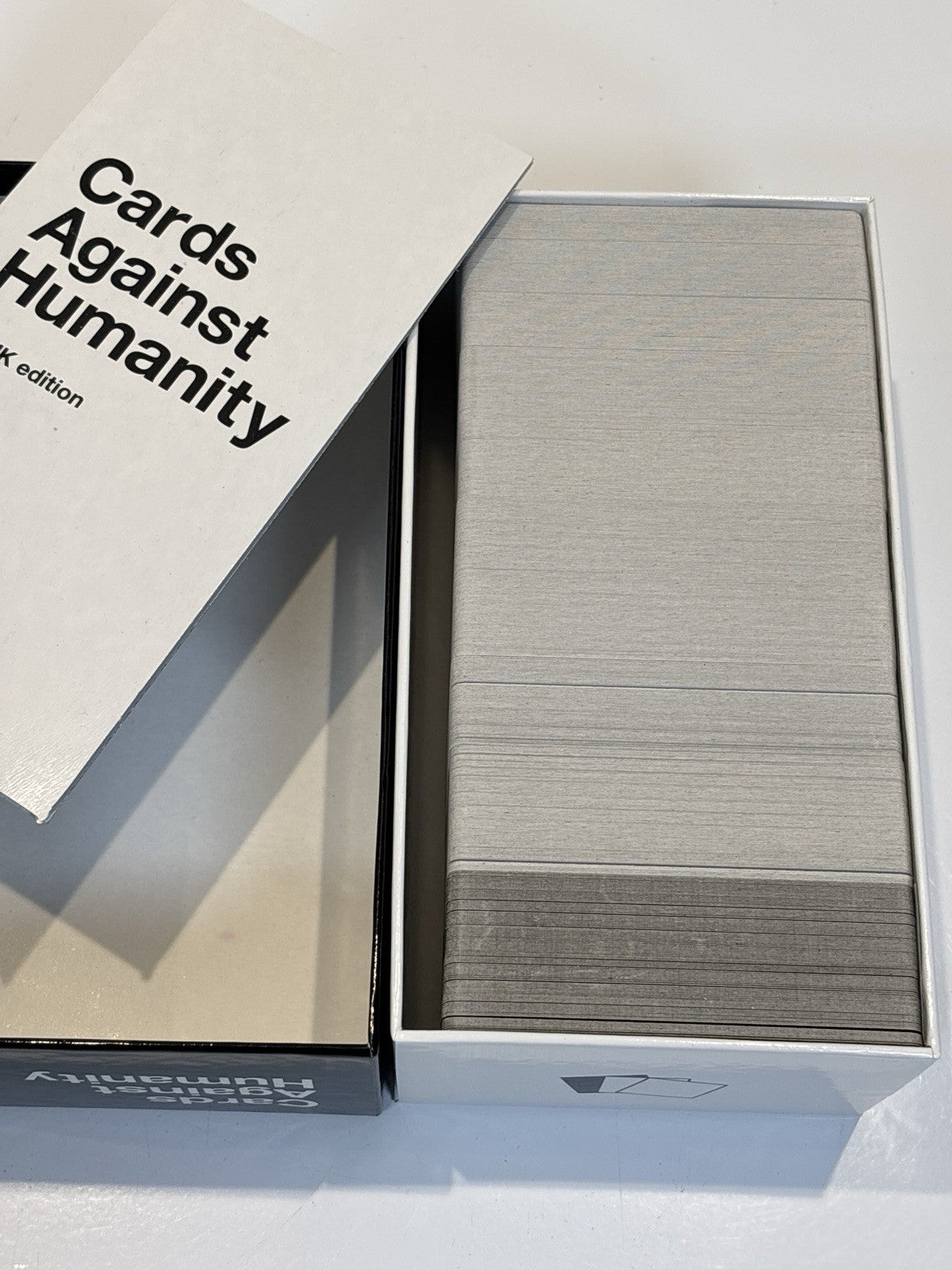 CARDS AGAINST HUMANITY UK edition VGC
