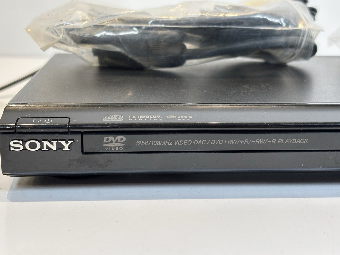 DVD Player Sony DVP SR90 Complete With Remote Tested Working