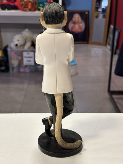 Magnificent Meerkats Country Artists Connery Figurine CA04250 James Bond 007