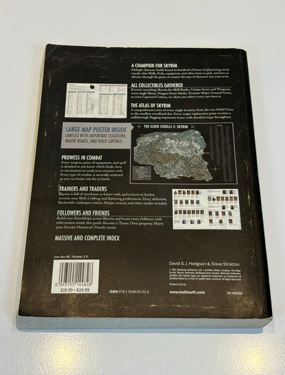 The Elder Scrolls V Skyrim Official Game Guide / Strategy Book + map included