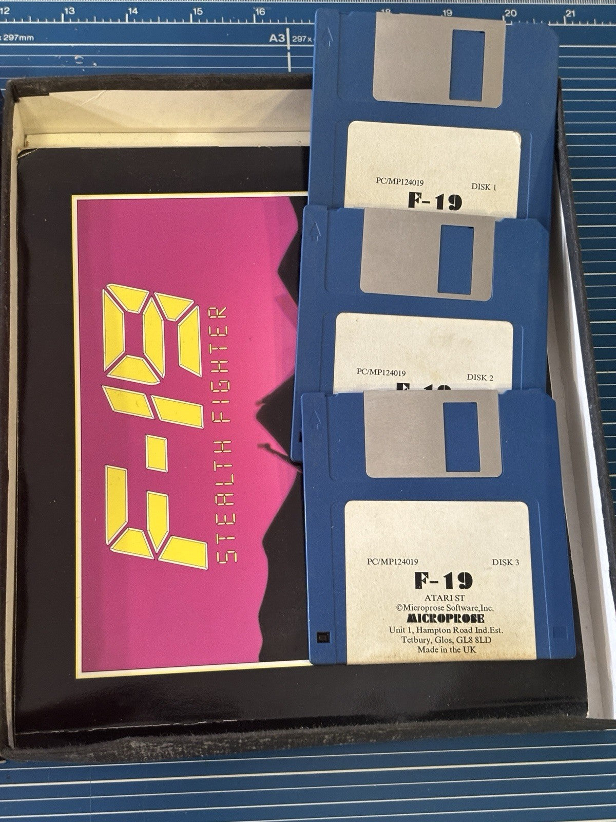 F19 Stealth Fighter - Micro Prose - Atari ST