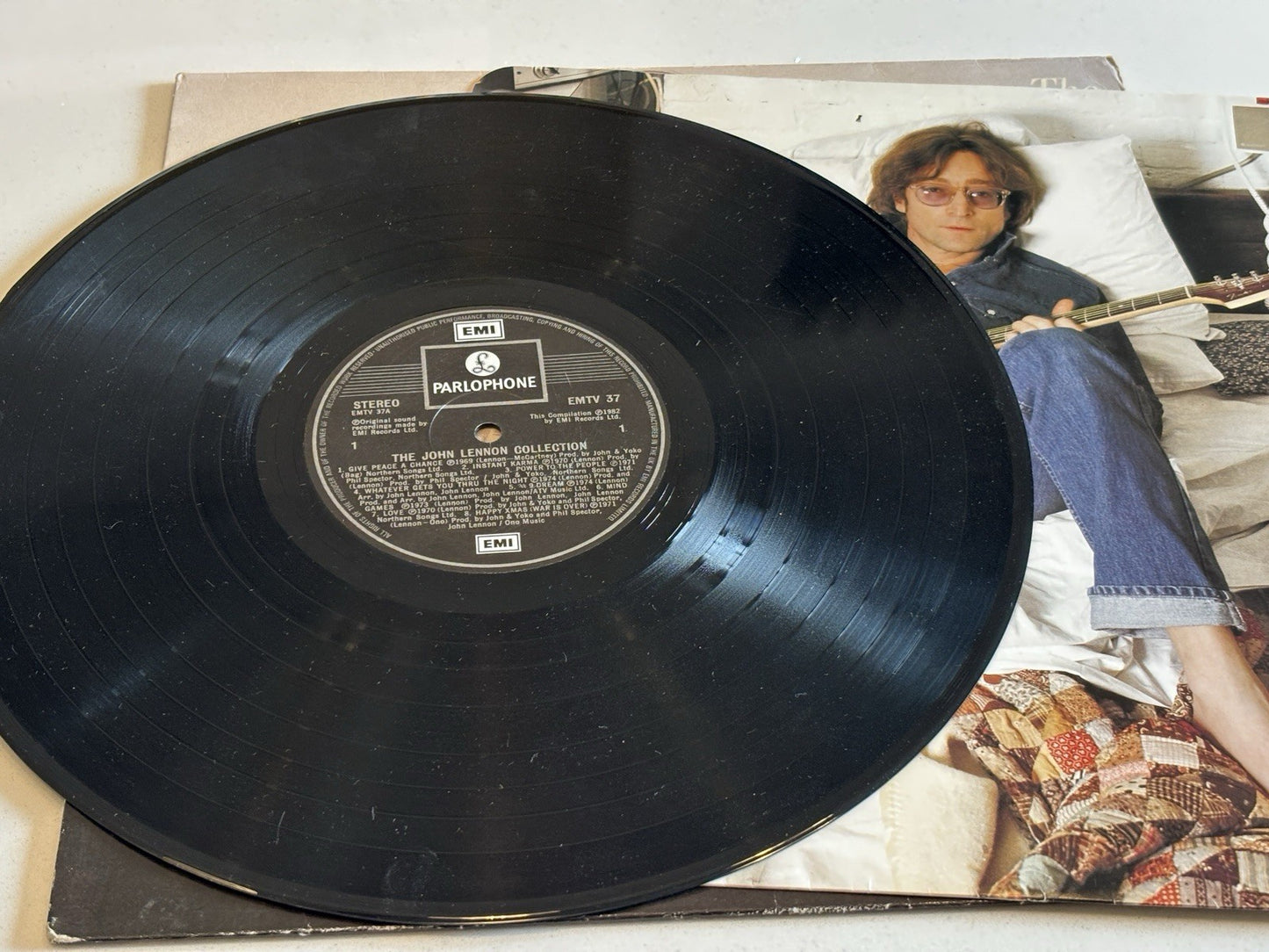 John Lennon-The John Lennon Collection 1982 Vinyl LP Album. Parlophone EMTV 37.