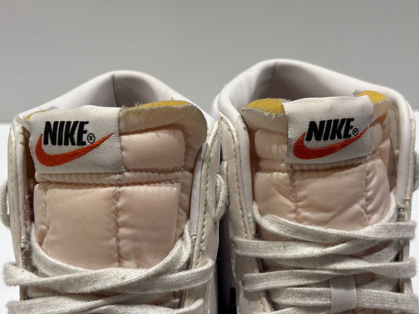 Nike Blazer Mid '77 Vintage High Top Trainers - Size UK 9