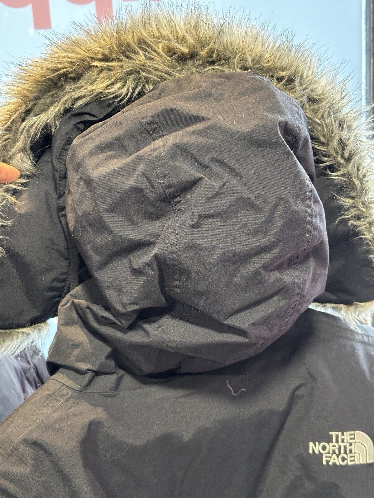 The North Face Women’s Jacket Black Large Parka 550 Down Hooded