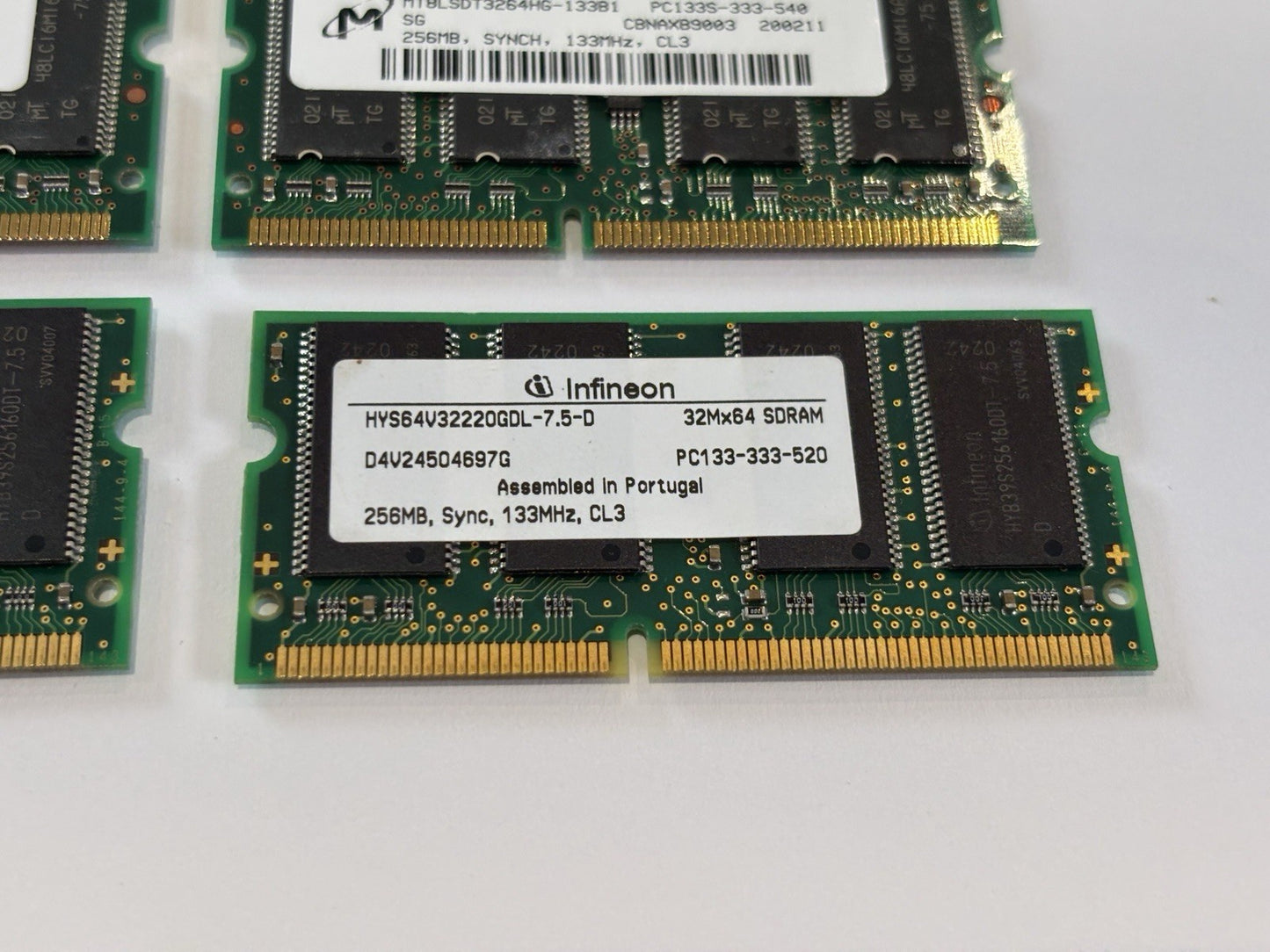 4x 256MB PC133 133MHz CL3 SDRAM Infineon x2 & MTBL x2
