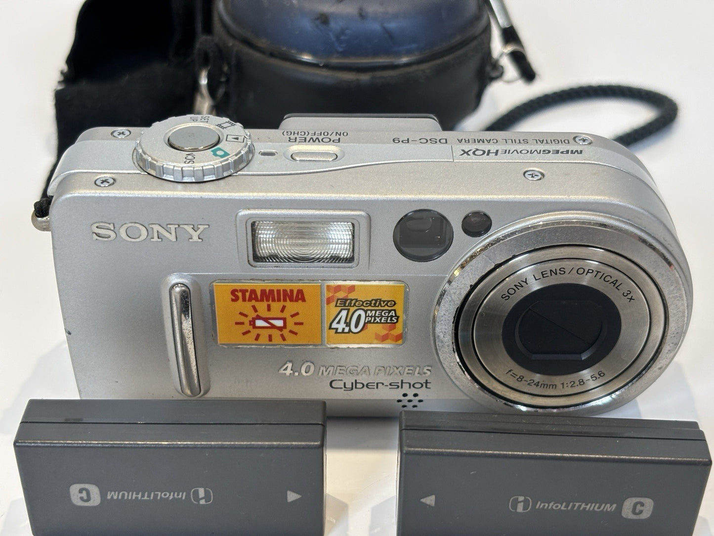 Sony Digital Camera Cybershot DSC-P9 4.0MP Silver With 2 Batteries