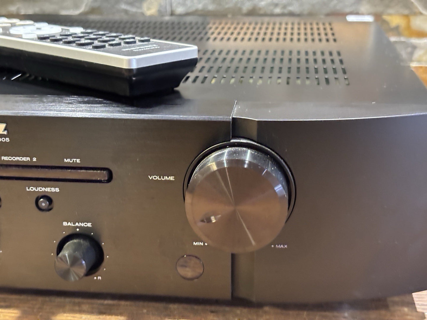 Marantz PM5005 Amplifier