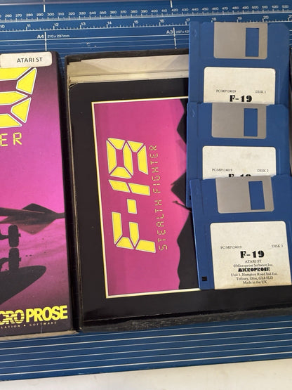 F19 Stealth Fighter - Micro Prose - Atari ST