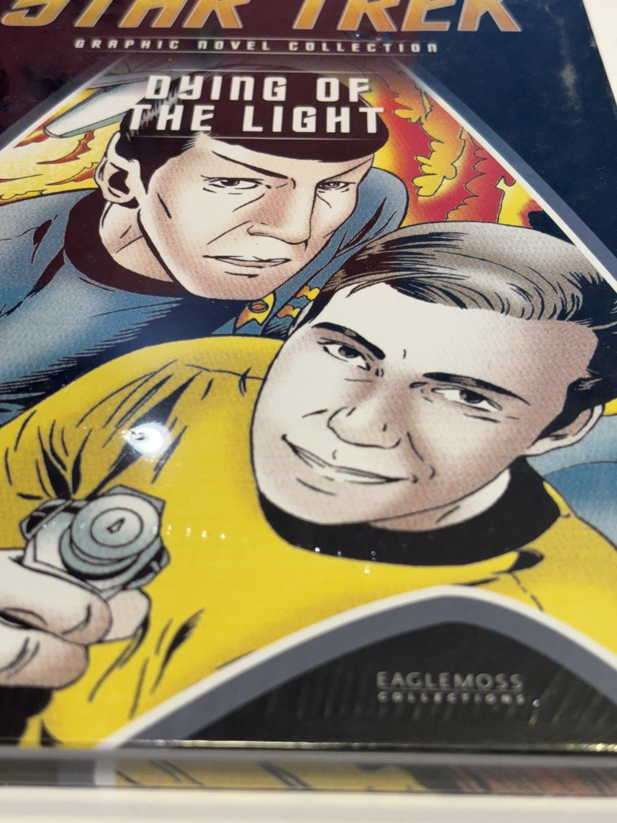 EAGLEMOSS STAR TREK GRAPHIC NOVEL COLLECTION BOOK VOLUME 102  DYING OF THE LIGHT