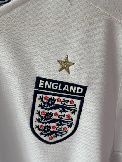 Size S - England 2002 World Cup Home Shirt - SIGNED BY BECKHAM