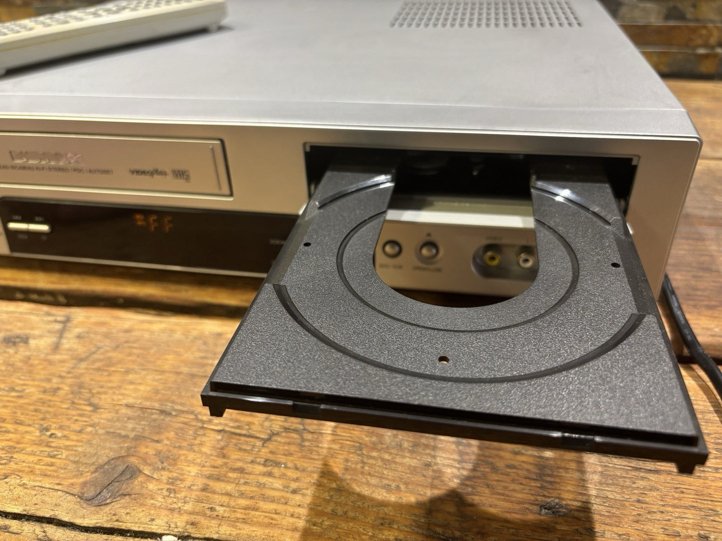 Daewoo DF-4501P DVD VCR VHS Transfer Combo 6-Head Nicam Hi-Fi With Remote