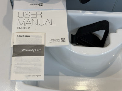 Samsung Gear VR Headset Oculus Smartphone Compatible Frost White Black Boxed New