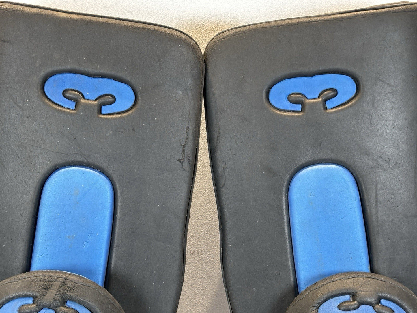 Hockey Goalkeeper Leg Guard Pads And Kickers, Size 61cm/24.5" High