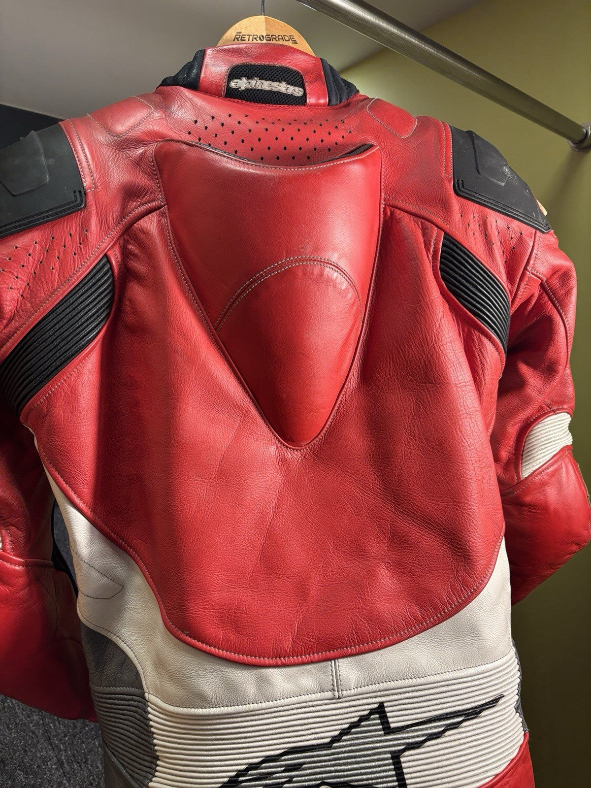 Alpinestars One Piece Leather Suit Size 42 (EUR 52)