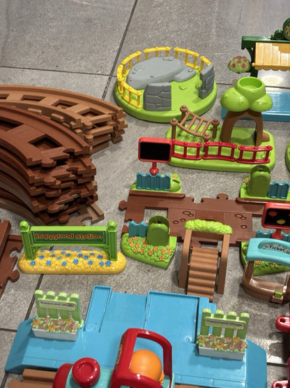 ELC Happyland Bundle Train Set, People, Animals, Accessories