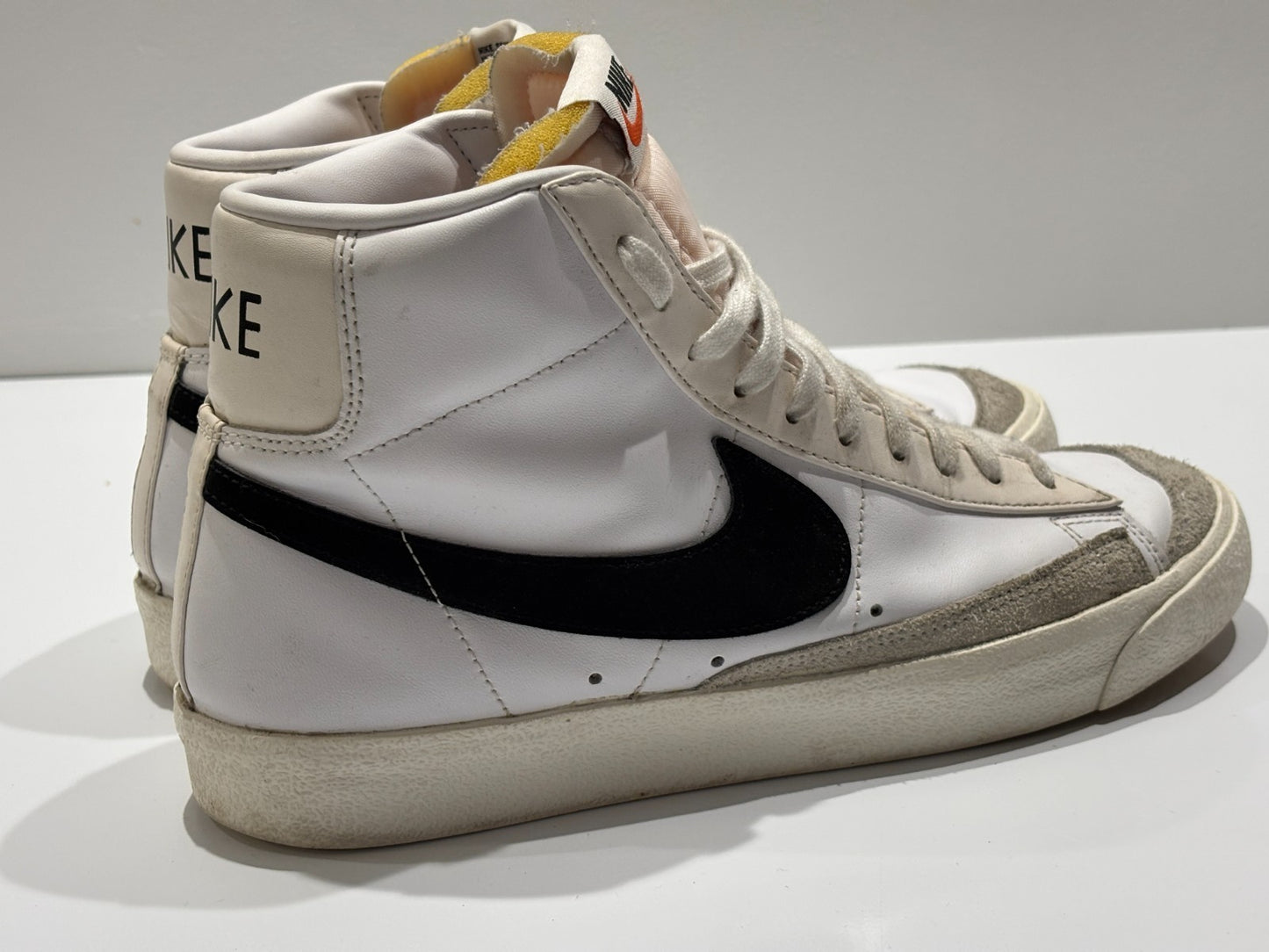 Nike Blazer Mid '77 Vintage High Top Trainers - Size UK 9