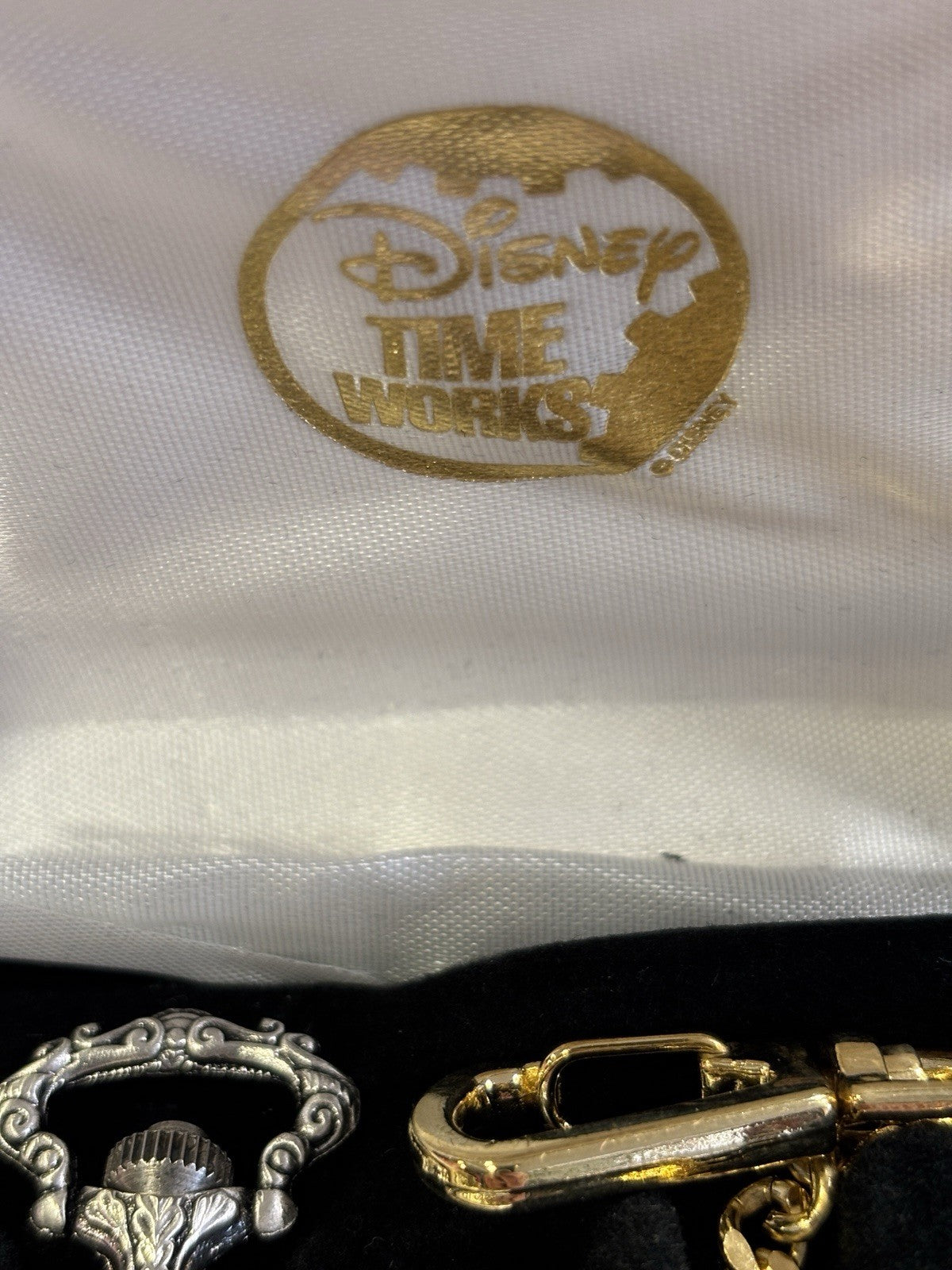 4x Disney Parks Pocket Watches. Vintage /3000