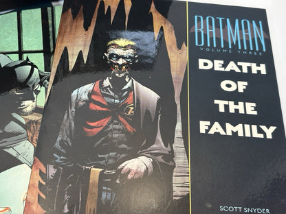 Box Set of 3 Graphic Novels Batman By Scott Snyder & Greg Capullo Paperback 2016
