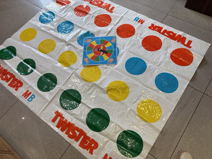 Twister Game 25th Anniversary Edition 1993, MB Games Vintage Retro