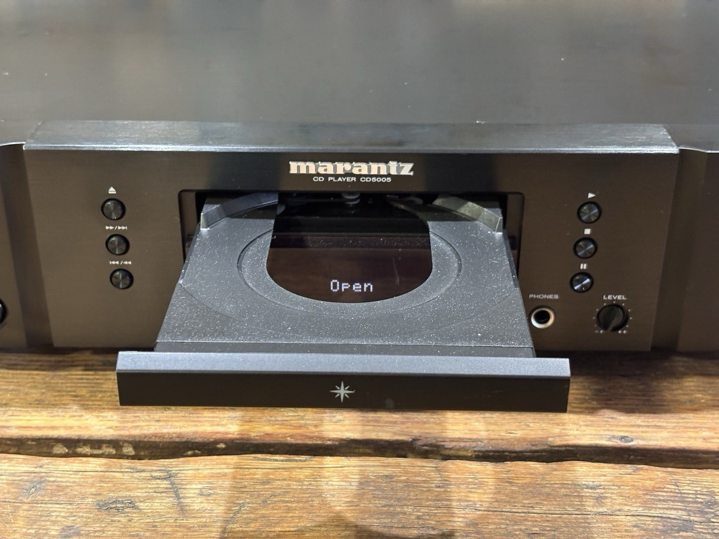 Marantz CD5005 CD Player Black With Remote Control