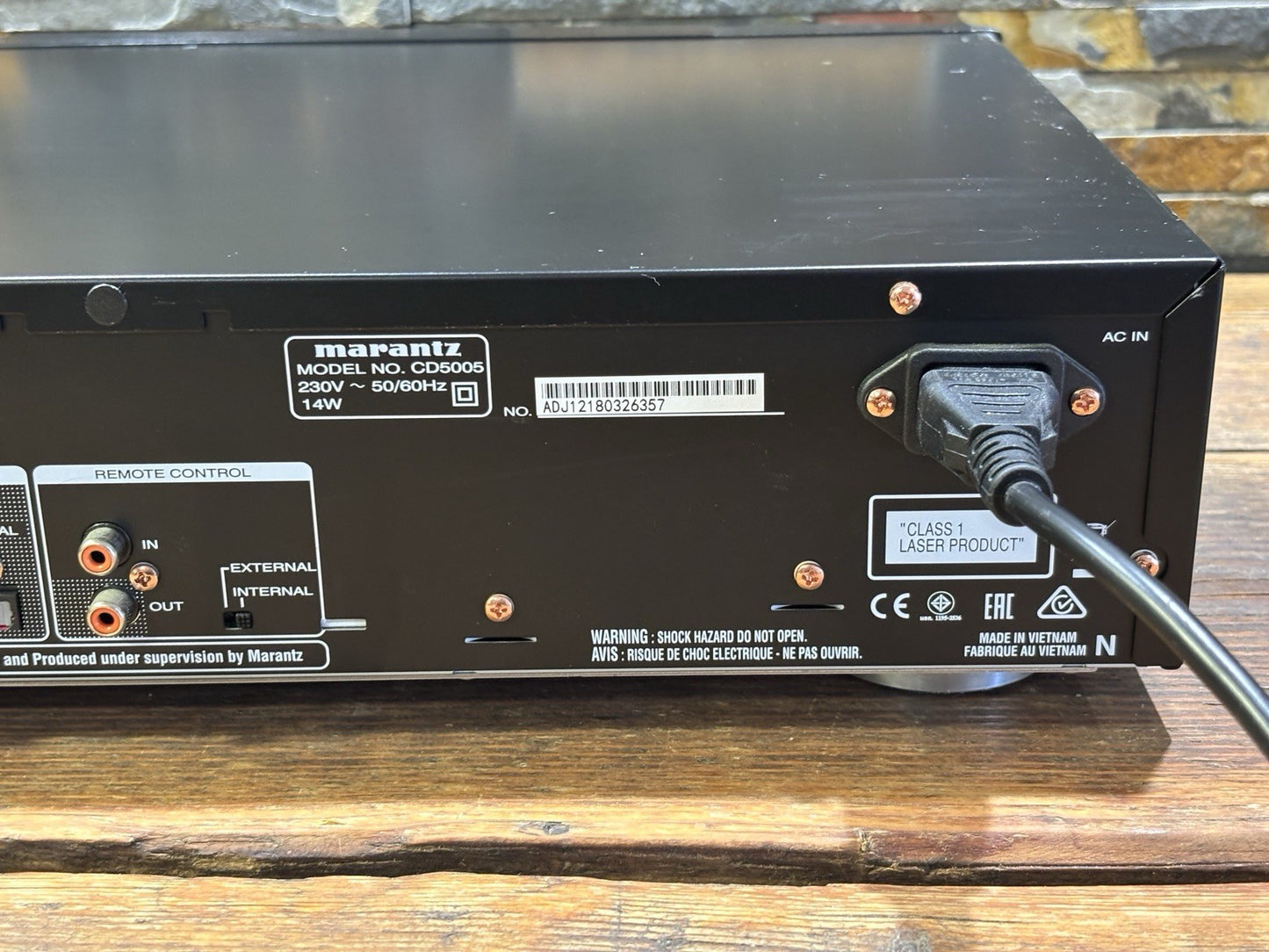 Marantz CD5005 CD Player Black With Remote Control