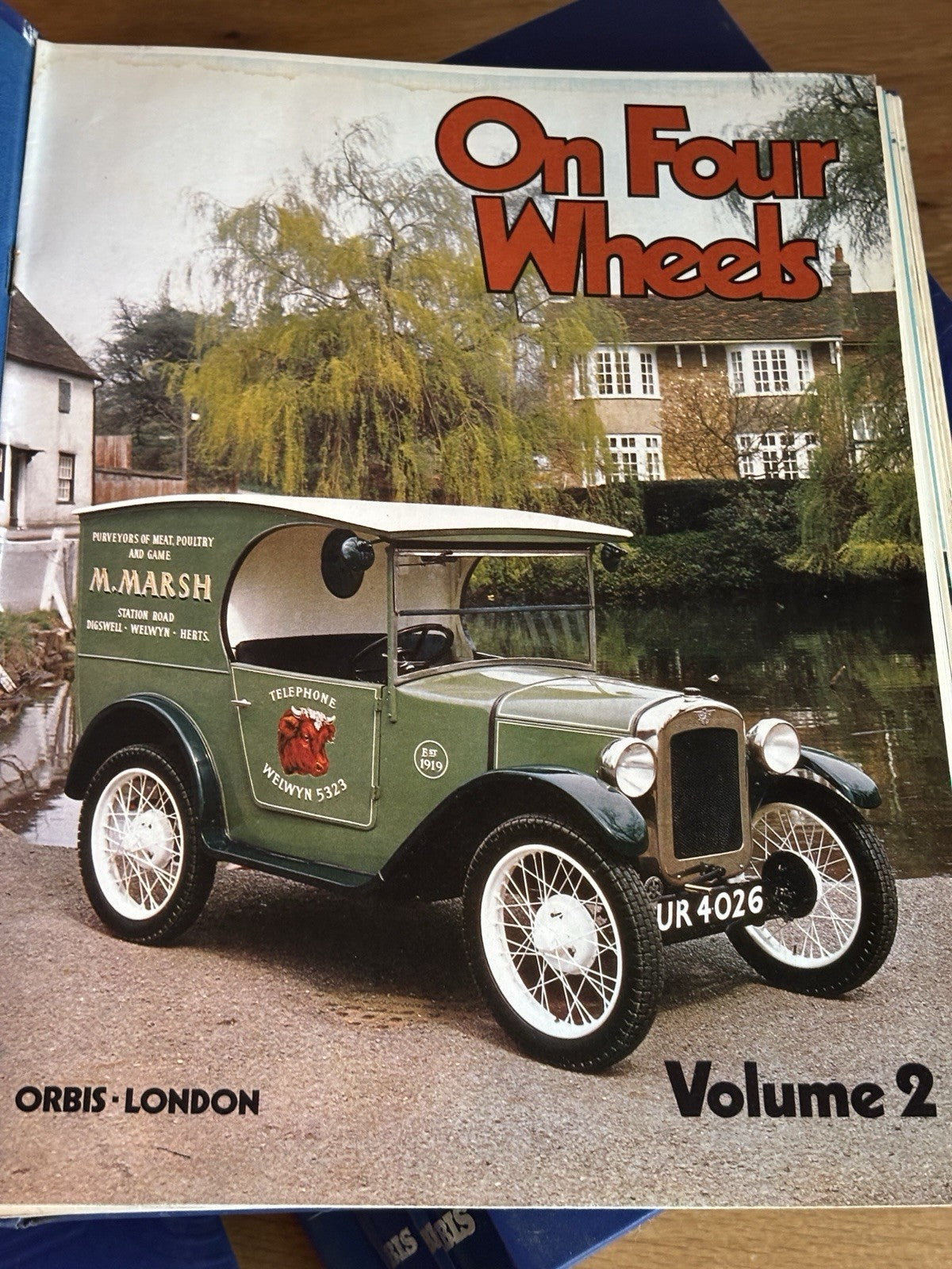 On Four Wheels Vintage Magazine 9x Binders